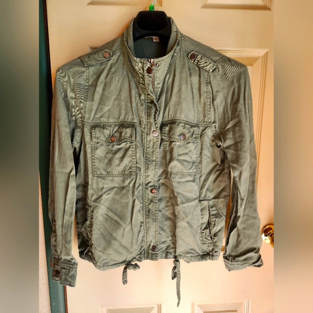 Jacket green